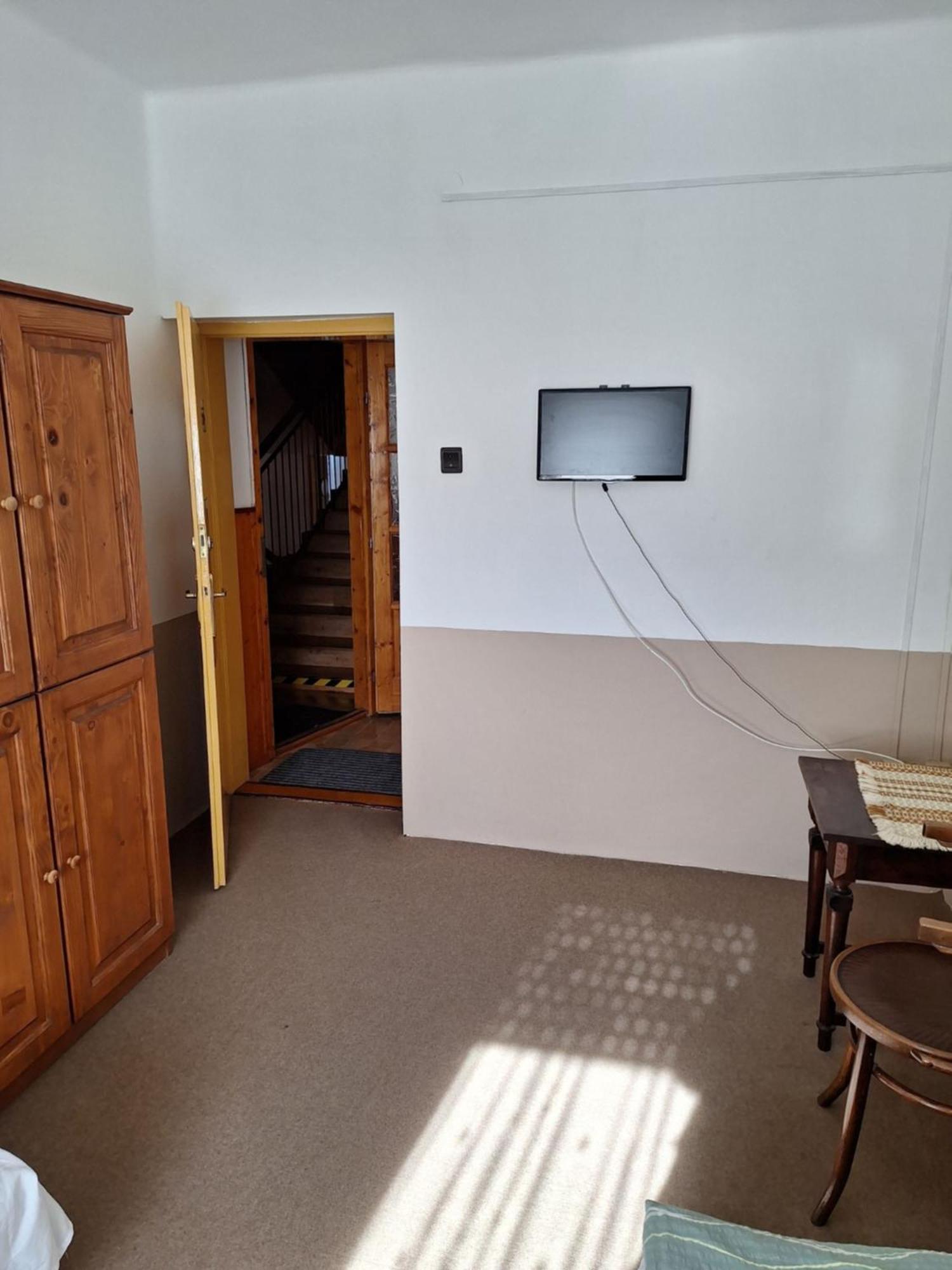 메조코베스드 Fenyo Panzio B&B 외부 사진